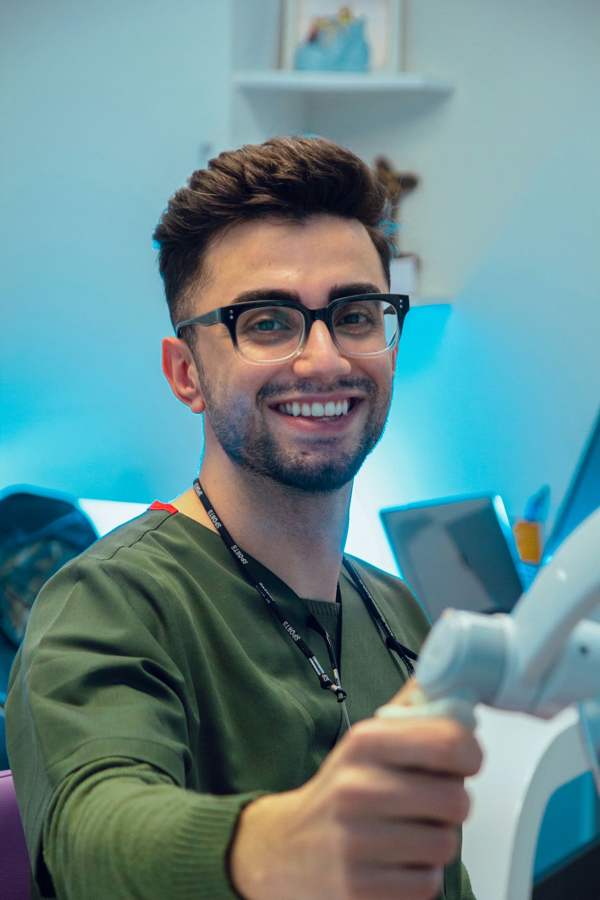 How_Long_Does_Dental_Bonding_Lastc How Long Does Dental Bonding Last?